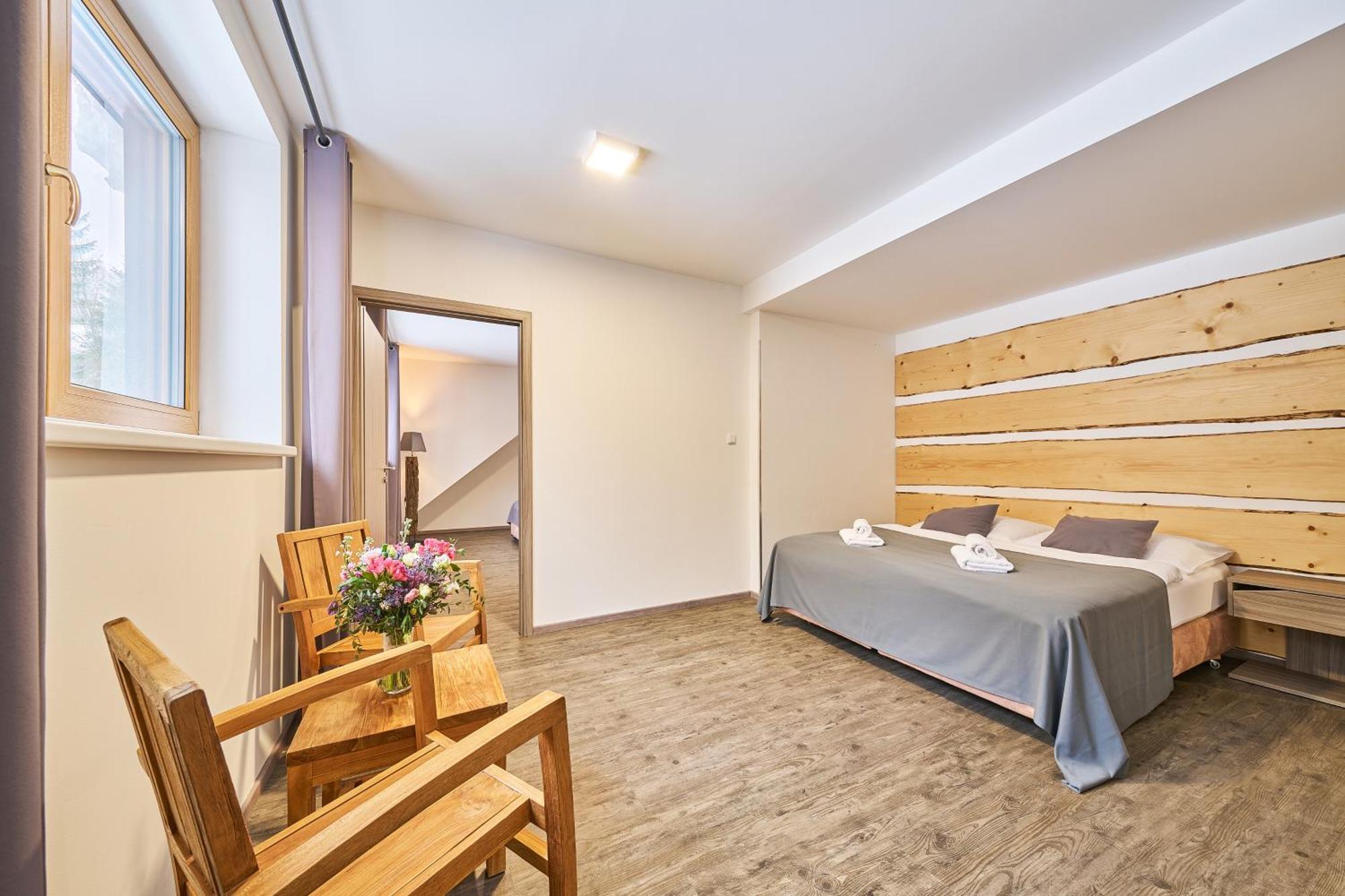 Hotel Obzor Pec pod Snezkou Ngoại thất bức ảnh